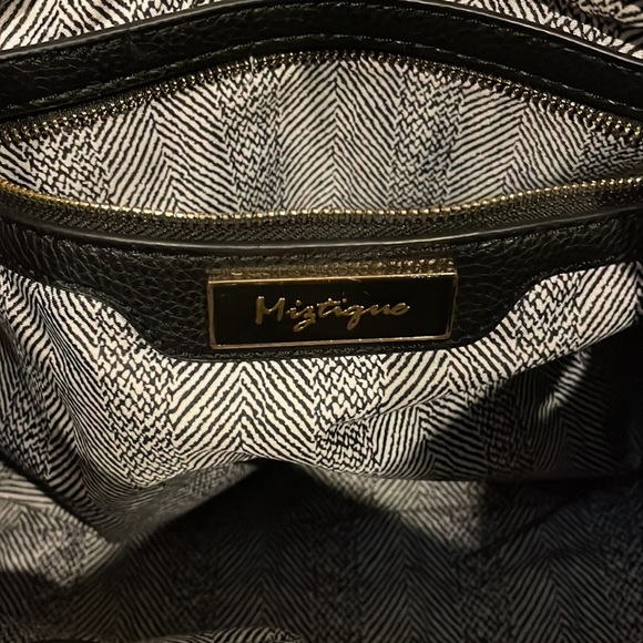 Black purse - Picture 5 of 6